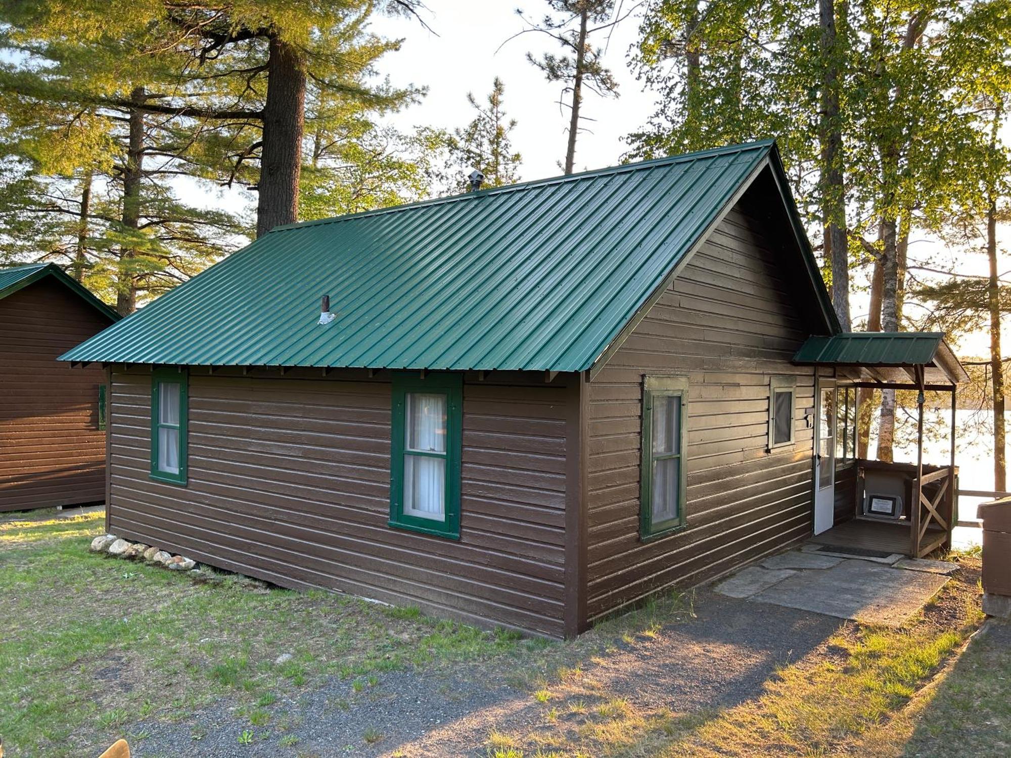 Paddler'S Rest Lakeside Cabins And Motel Long Lake Exterior foto